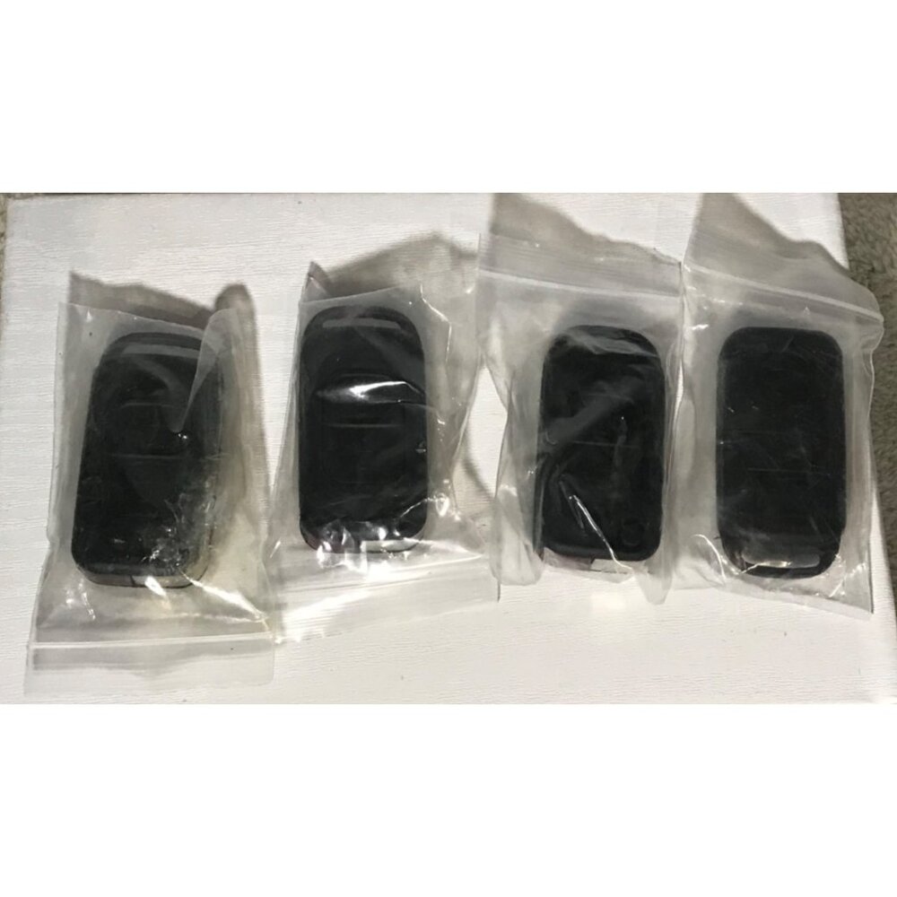 Flip Key Remote Fob Case Shell With Uncut Blade & Button Pad Lot of 4